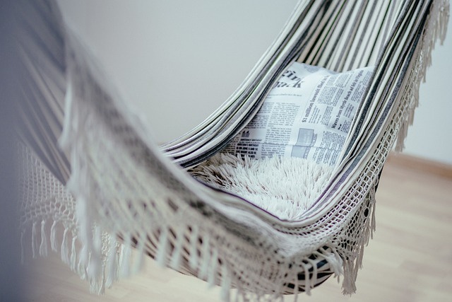 Una hamaca representando el horario de la siesta en España